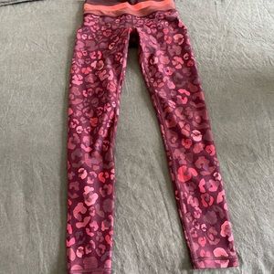 Athleta Elation 7/8 Tight Leopard - Size XXS